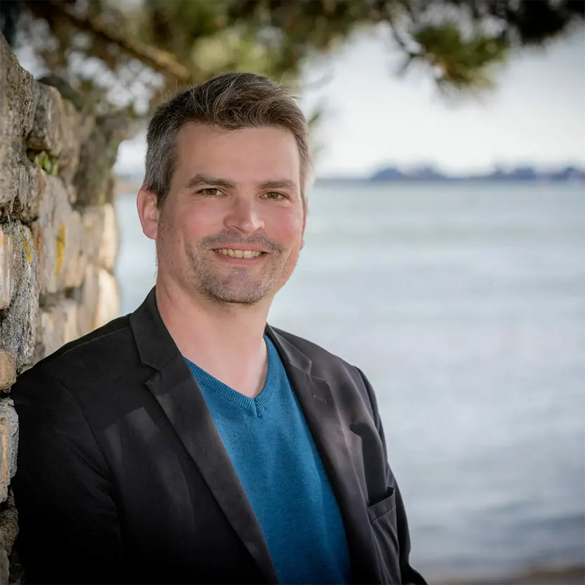 Frédéric Gindre, hypnothérapeute diplômé de l’ECH, cabinet d’Auray